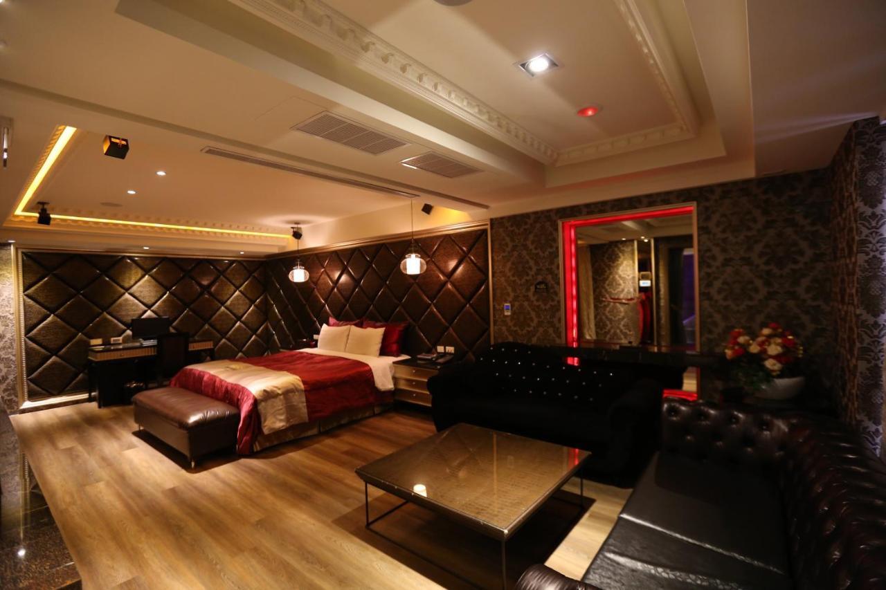 Yosemite Motel - Taiyuan Branch Taichung Eksteriør bilde