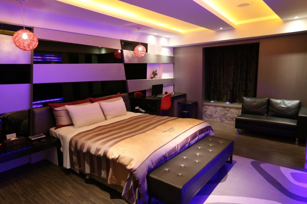 Yosemite Motel - Taiyuan Branch Taichung Eksteriør bilde
